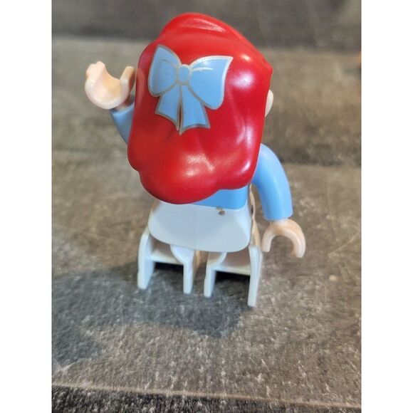 Roblox princess Disney Ariel Little Mermaid toy figure - Picture 3 of 4